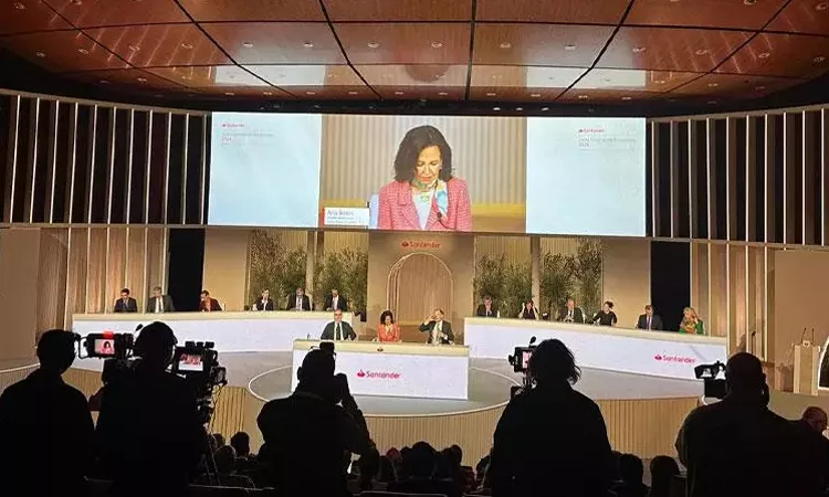 Movimento sindical denuncia abusos do Santander em Assembleia Mundial de Acionistas