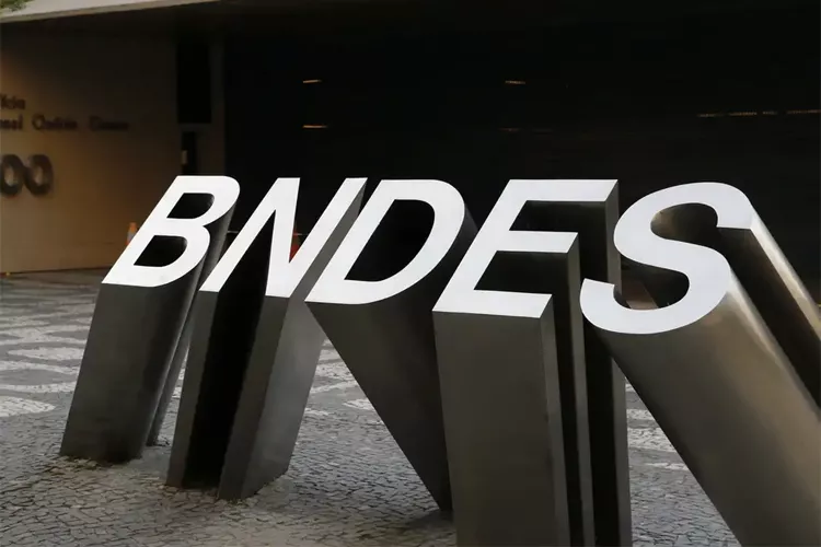 BNDES lança concurso público após 11 anos