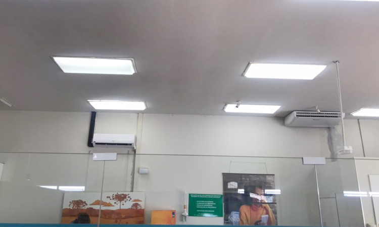 Pressão do Sindicato faz Itaú instalar ar condicionado na agência de Pinhalão