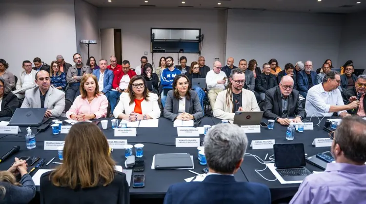 Comando Nacional cobra aumento real diante do o nível de lucratividade dos bancos