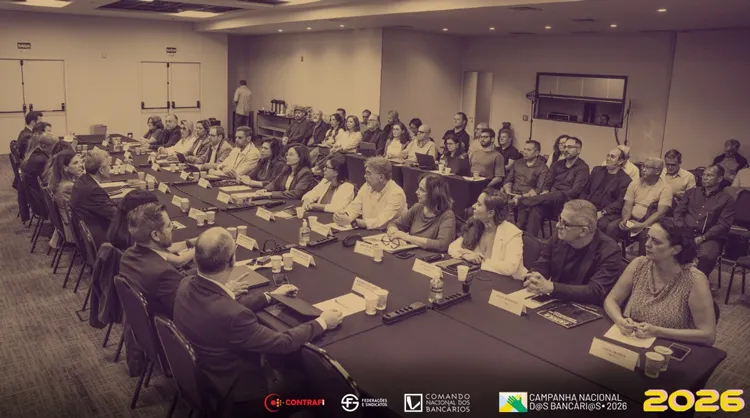 Comando Nacional e banqueiros voltam a negociar nessa segunda-feira (24)
